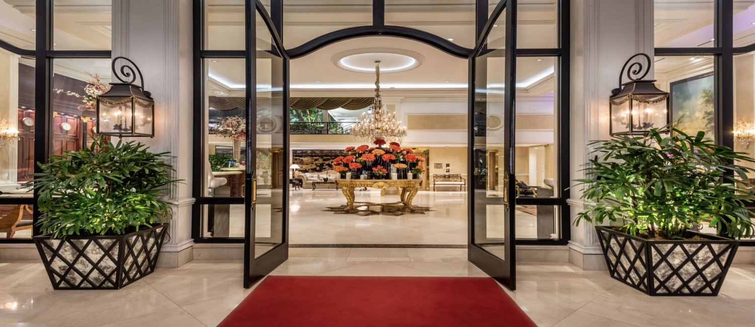 Contact Our Hospitable Staff At The Beverly Hills Plaza Hotel & Spa For Assistance
